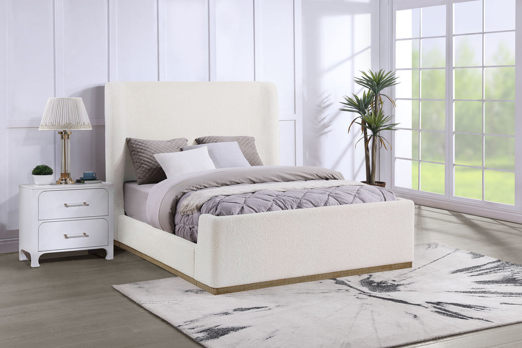 Nala Eastern King & Queen Bed