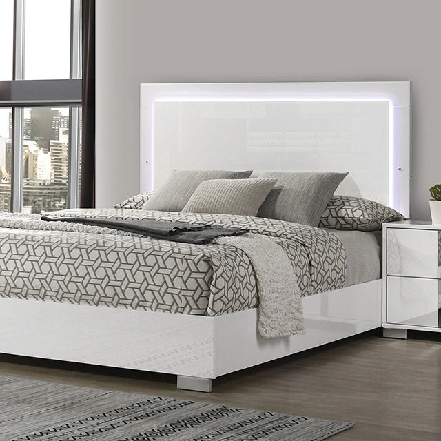 Sinistra E.King & Queen Bed White, Black & Beige