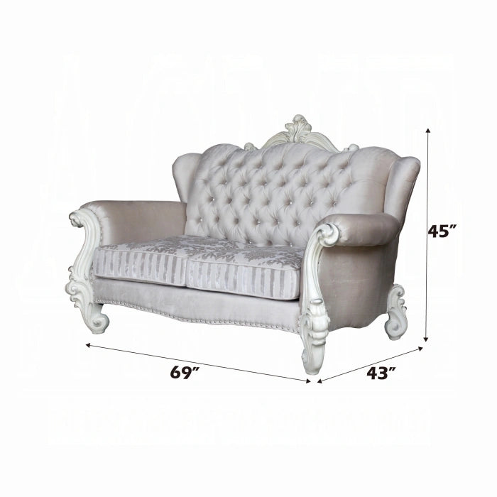Versailles Loveseat With Pillows