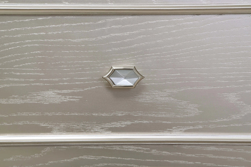 Evangeline Chest of Drawers