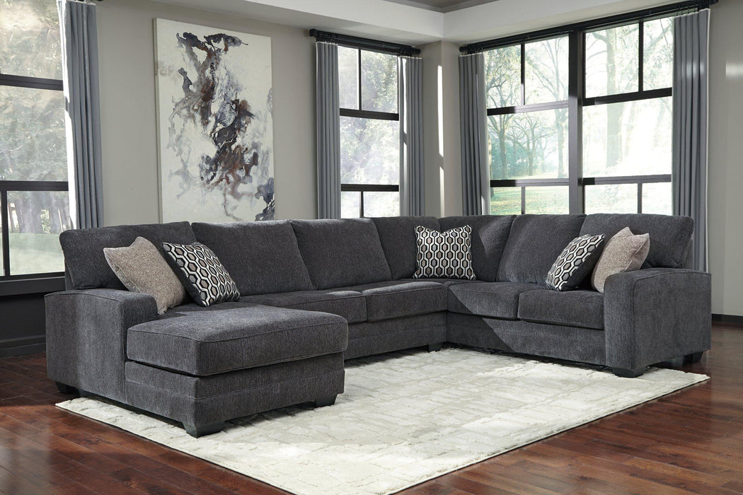 Tracling 3-Piece Sectional with Chaise