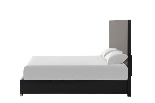 Goldsberg Queen Bedroom Set