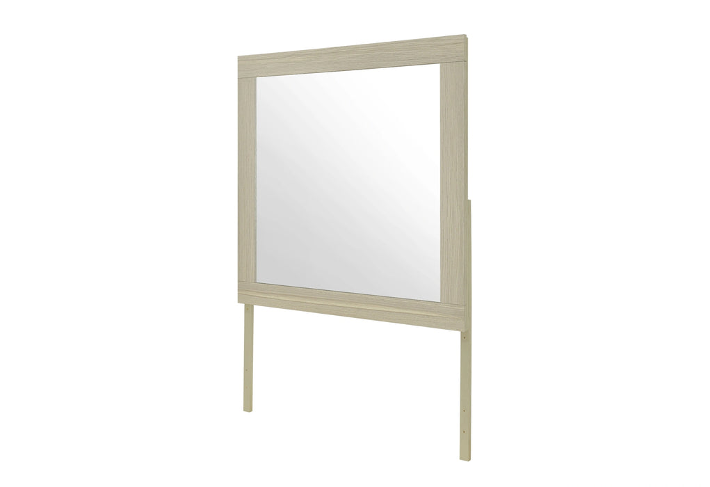 Emma Mirror