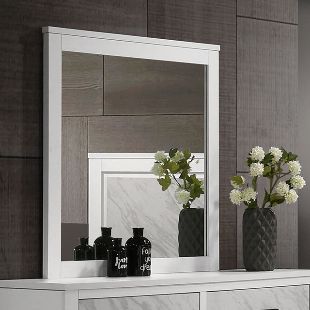 Darlene Mirror