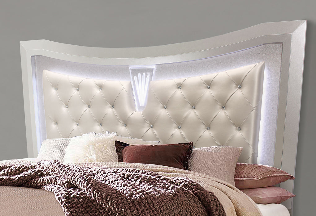 PARIS CHAMPAGNE QUEEN BED GROUP WITH LED
