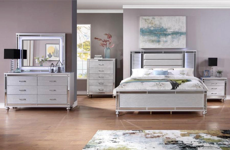 Glam Queen Size Bedroom